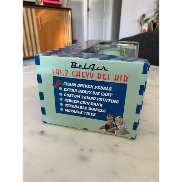 NIB Vintage Limited Edition 1:18 1957 Chevy Bel Air Surf Green Die-Cast Car - Picture 7 of 11